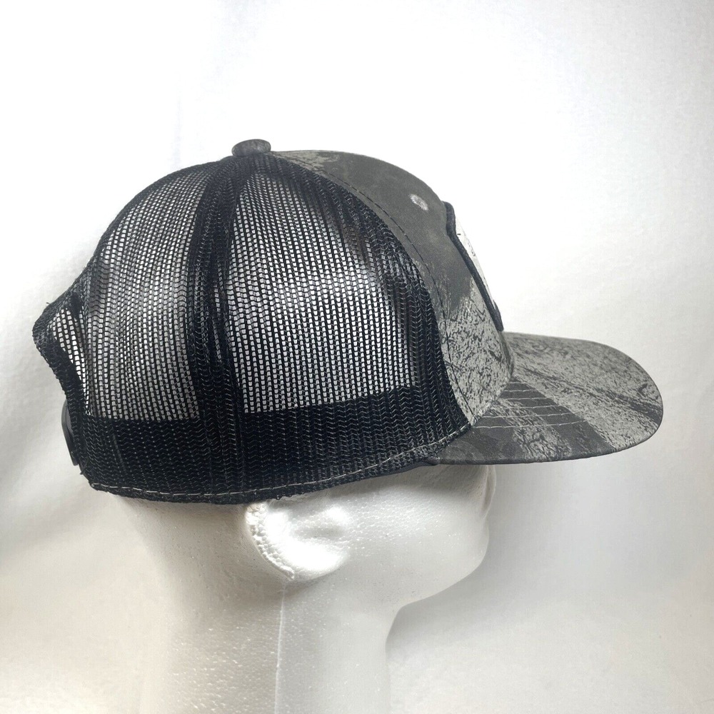 Realtree Fishing Wav3 charcoal mesh trucker style hat/cap snapback adjustable - Picture 4 of 8